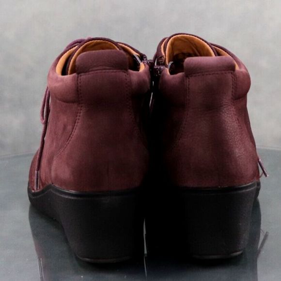 Clarks Unstructured Women's Wedge Booties Boots Size 11 Leather Plum 13285 - Picture 7 of 13